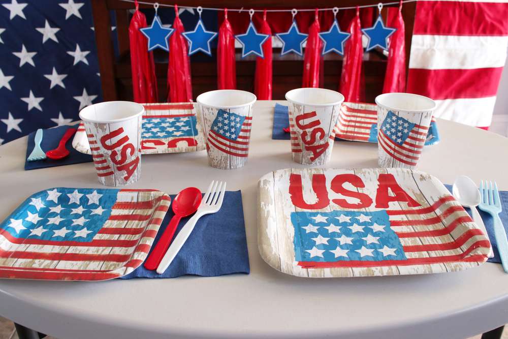 Vintage Patriotic Party Decorations Tableware